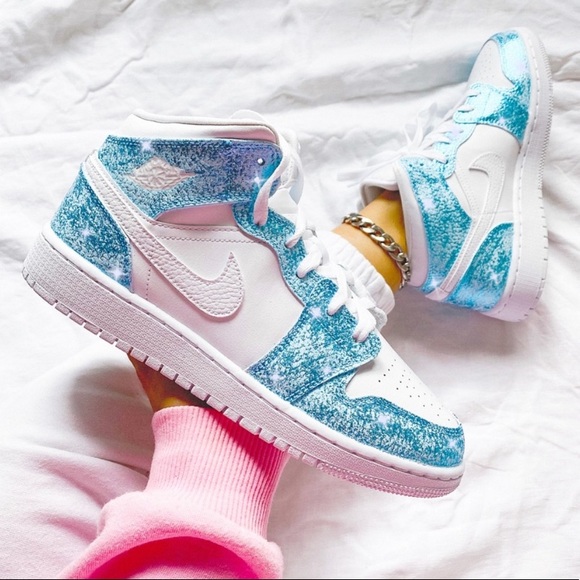 Nike🎄glitter custom air jordan 1 mid sneaker - Picture 3 of 4